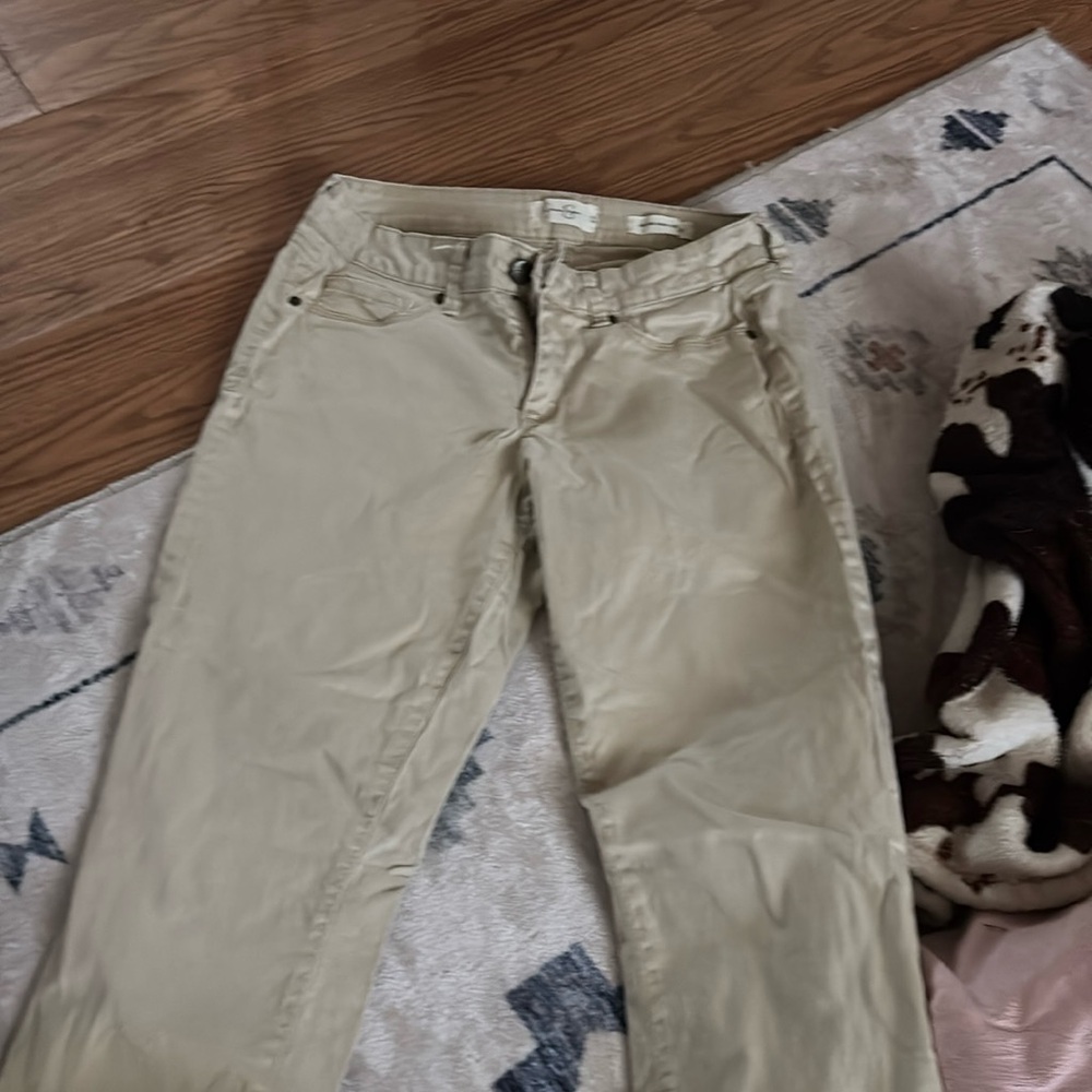 Jessica Simpson jeans “kiss me super skinny” size 28